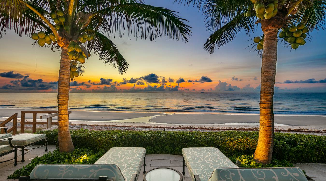 TIMELESS COASTAL CHARM